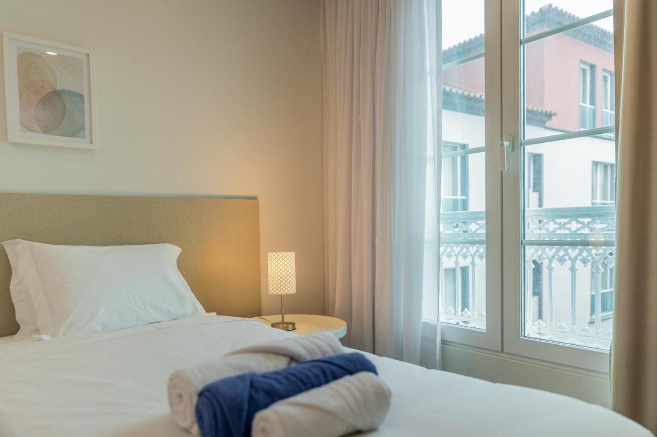 Appartamento Downtown Pdl Premium Ponta Delgada Esterno foto
